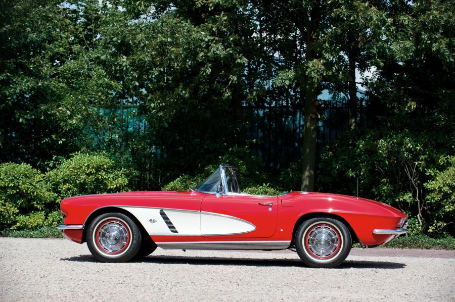  Chevrolet Corvette Convertible 1962 года  (фото 13 из 55)